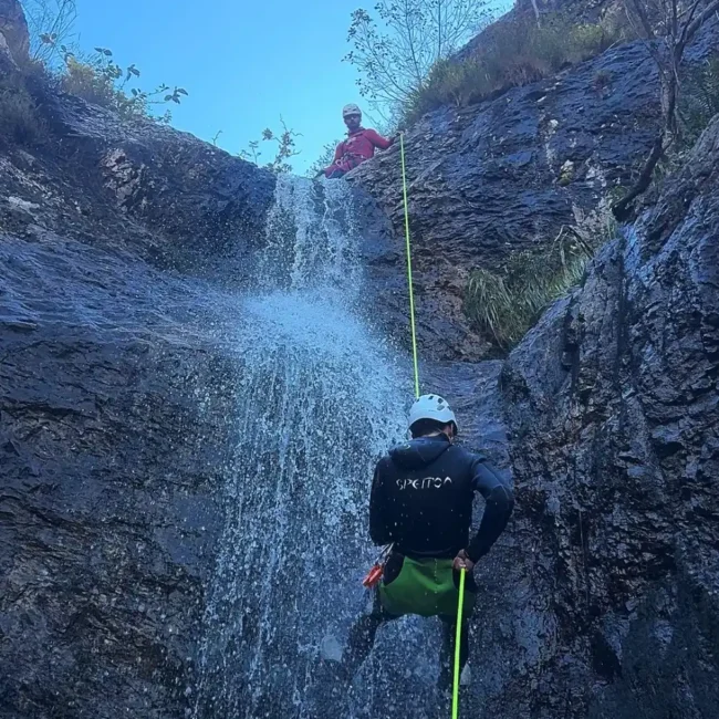 Carangas-Barranquismo-Cangas-Aventura (1)